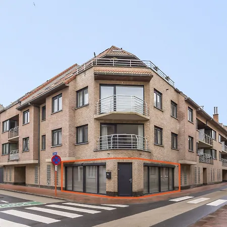 Close To The Shopping Street