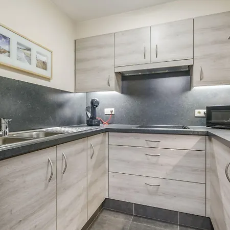 Close To The Shopping Street 2* Blankenberge